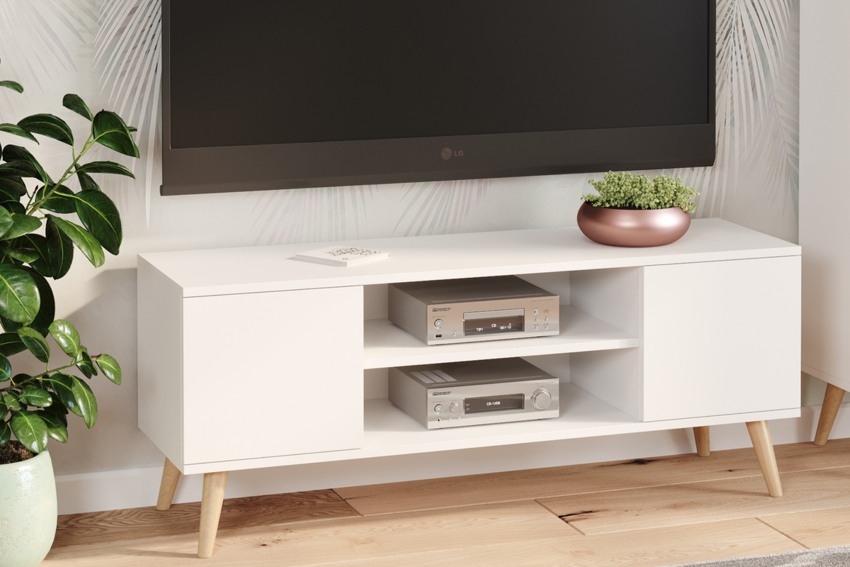 Focus RTV cabinet 135 cm - white