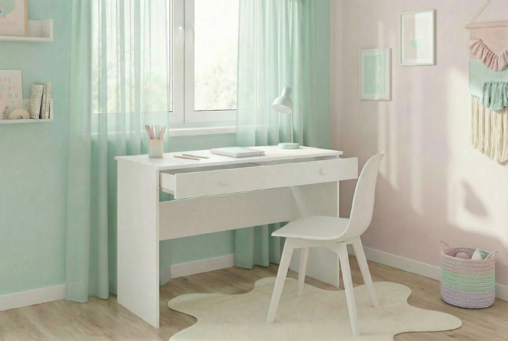 BASIC Desk – White