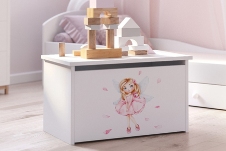 Daria toy chest - sleeping princess