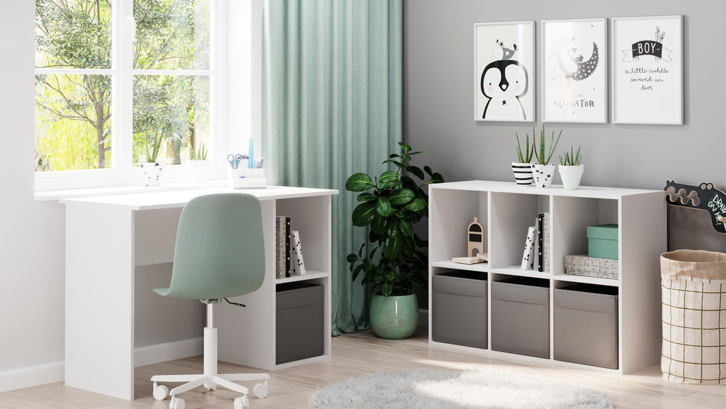 Tako youth desk