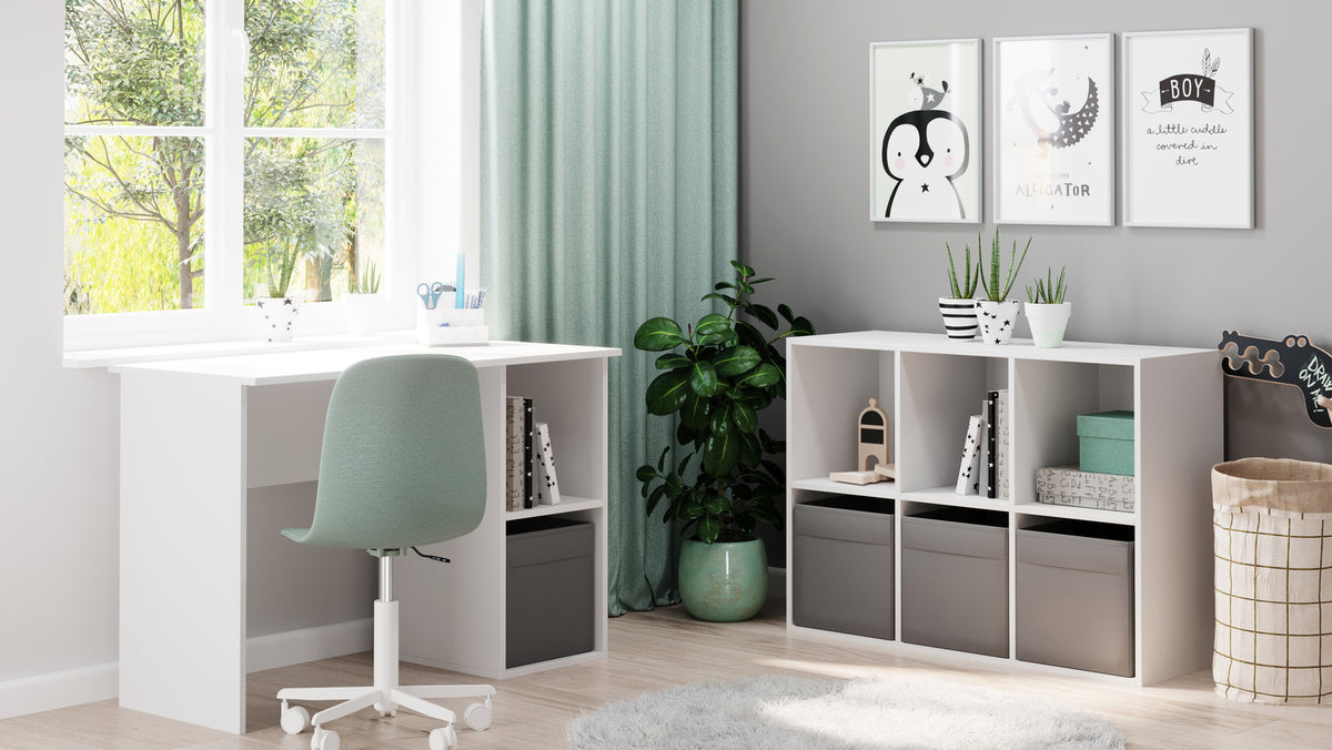 Tako youth desk